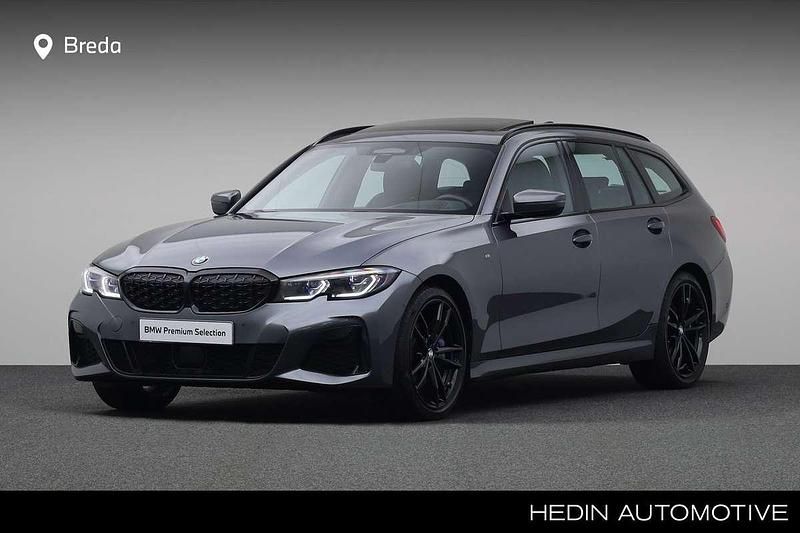Grijs Occasion 2022 BMW M340 Executive Sedan | € 62.880 (Iets duurder) - Afbeelding 1/4
