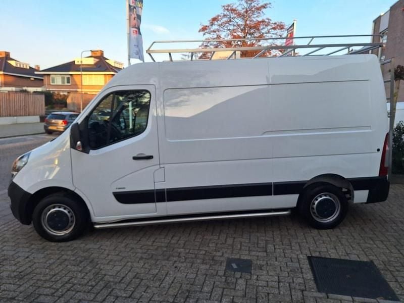 Wit Gebruikt 2021 Opel Movano Van | € 20.500 (Eerlijke prijs) - Afbeelding 1/4
