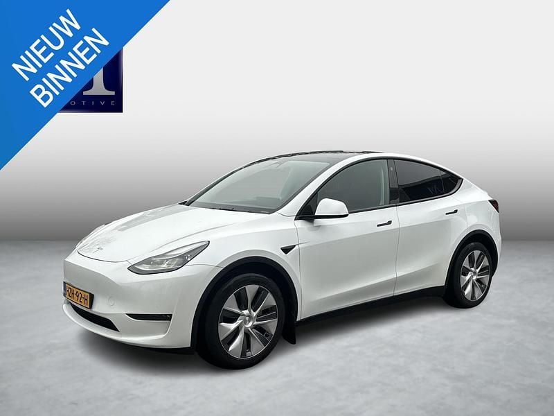 Wit Occasion 2025 Tesla Model Y SUV | € 37.899 (Super prijs) - Afbeelding 1/4