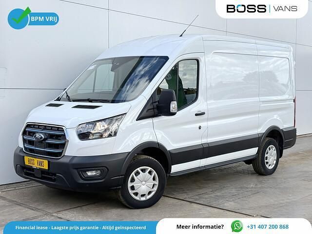 Wit Gebruikt 2023 Ford E-Transit Van | € 25.445 - Afbeelding 1/4