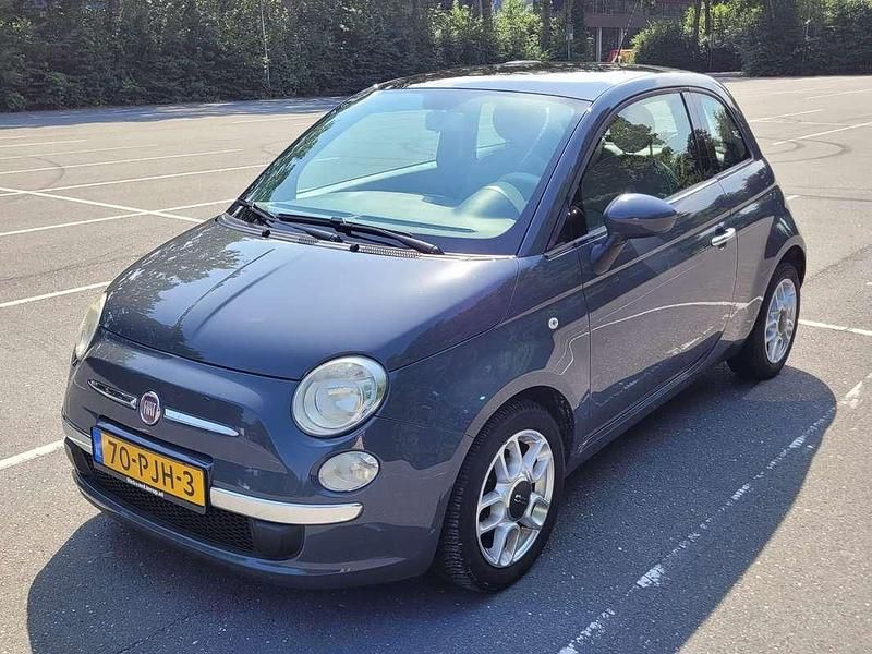 Grijs Gebruikt 2011 Fiat 500 Lounge Hatchback | € 3.750 (Goede deal) - Afbeelding 1/4
