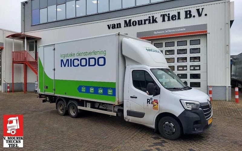 Wit Gebruikt 2019 Renault Master Van | € 19.900 - Afbeelding 1/4