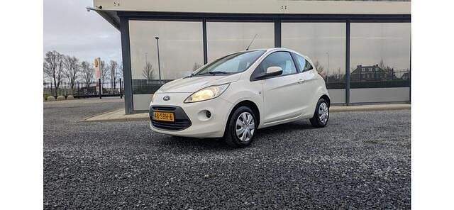 Wit Occasion 2011 Ford Ka Cool & Sound Edition Hatchback | € 4.450 (Eerlijke prijs) - Afbeelding 1/4