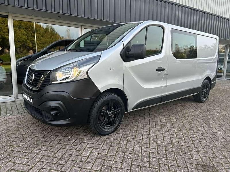 Grijs Gebruikt 2019 Nissan NV300 Van | € 18.950 - Afbeelding 1/4