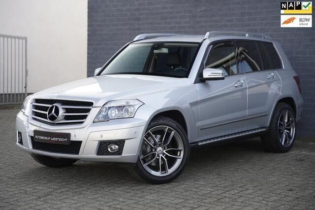 Grijs Occasion 2009 Mercedes GLK280 SUV | € 18.950 (Eerlijke prijs) - Afbeelding 1/4