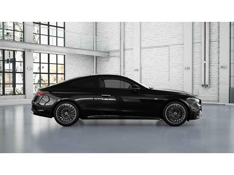 Occasion Mercedes CLE300 AMG line 313 PK (230 kW) 2024 Zwart Coupé