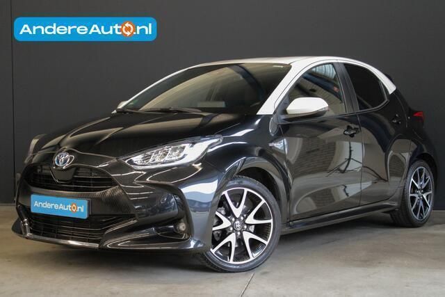 Zwart, metallic lak Gebruikt 2020 Toyota Yaris Edition Hatchback | € 20.495 (Eerlijke prijs) - Afbeelding 1/4