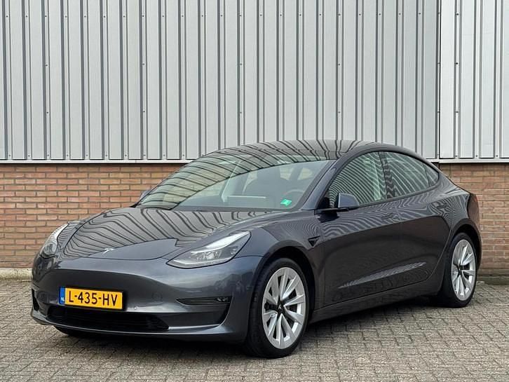 Occasion 2021 Tesla Model 3 Long Range AWD Sedan | € 19.950 (Goede deal) - Afbeelding 1/4