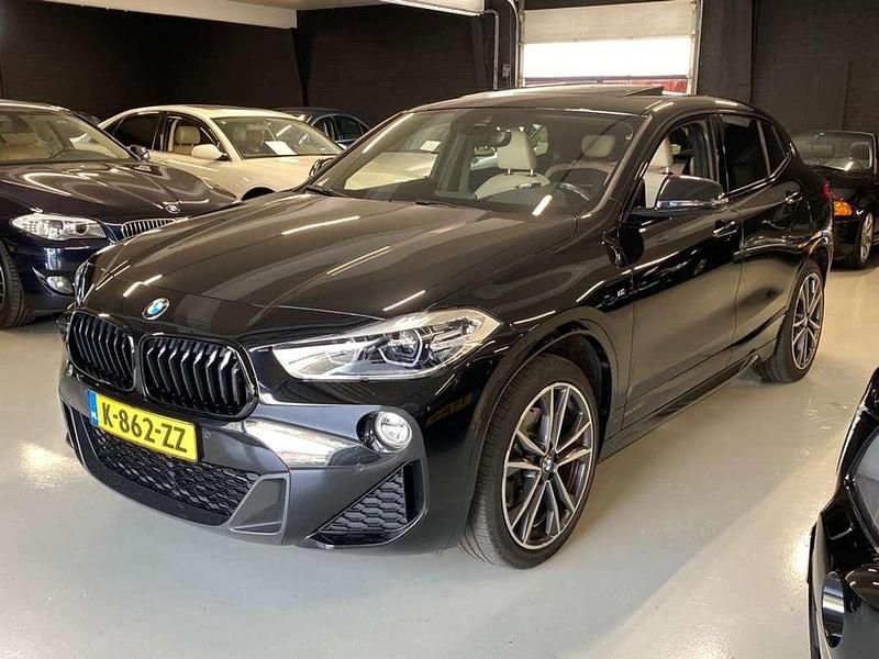 Zwart Gebruikt 2018 BMW X2 M Sport SUV | € 25.950 (Eerlijke prijs) - Afbeelding 1/4