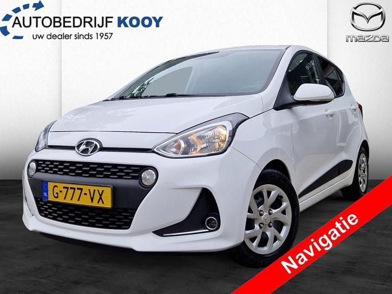 Wit Occasion 2020 Hyundai i10 Premium Hatchback | € 12.450 (Eerlijke prijs) - Afbeelding 1/4