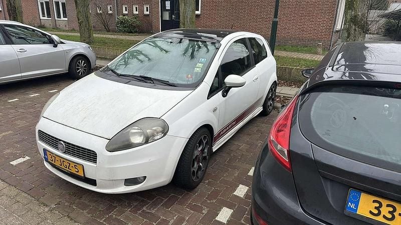 Occasion Fiat Punto Sport 120 PK (88 kW) 2009 Wit MPV