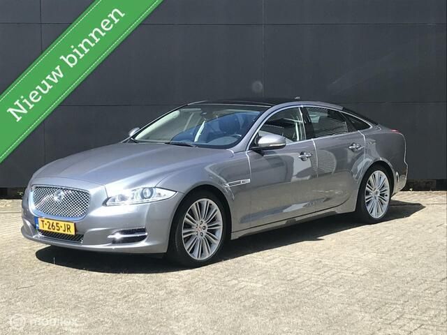 Grijs Gebruikt 2013 Jaguar XJ Premium Luxury Sedan | € 24.900 - Afbeelding 1/4