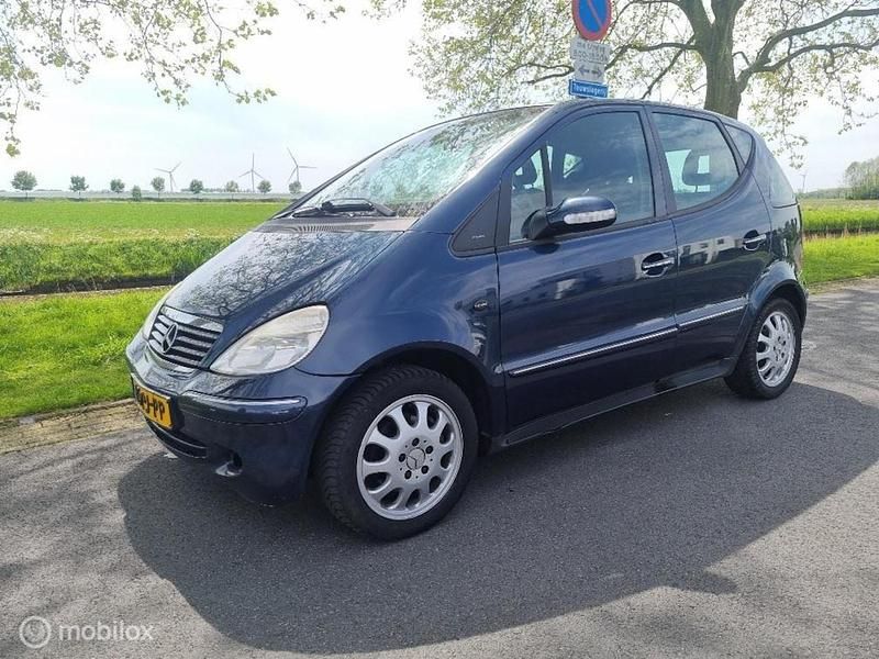 Blauw Occasion 2004 Mercedes A160 Classic MPV | € 1.450 (Eerlijke prijs) - Afbeelding 1/4