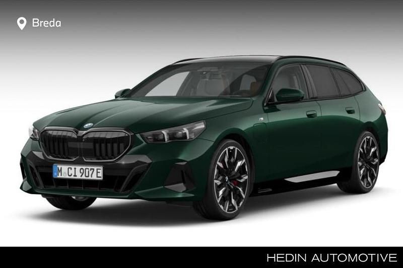 Overig Nieuw 2024 BMW 550e Comfort Edition Stationwagen | € 120.614 - Afbeelding 1/4