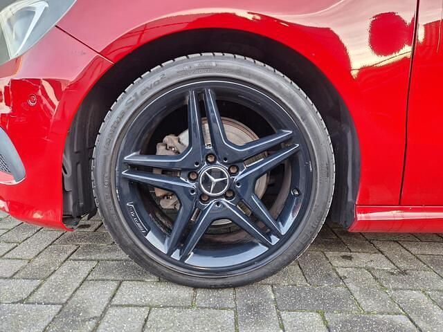 Occasion Mercedes A180 Ambition 123 PK (90 kW) 2012 Rood Hatchback