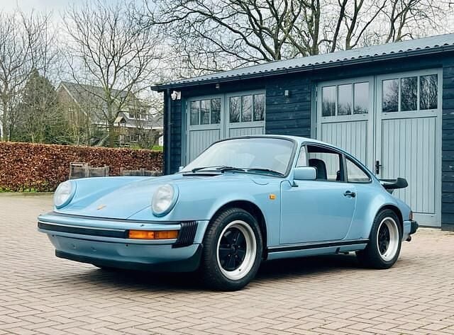 Blauw Occasion 1982 Porsche 911 Coupé | € 69.900 - Afbeelding 1/4