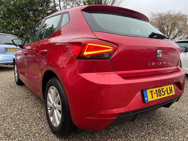 Occasion Seat Ibiza Style 95 PK (69 kW) 2018 Rood Hatchback
