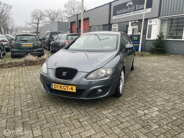 Occasion Seat Leon 125 PK (91 kW) 2009 Grijs Hatchback