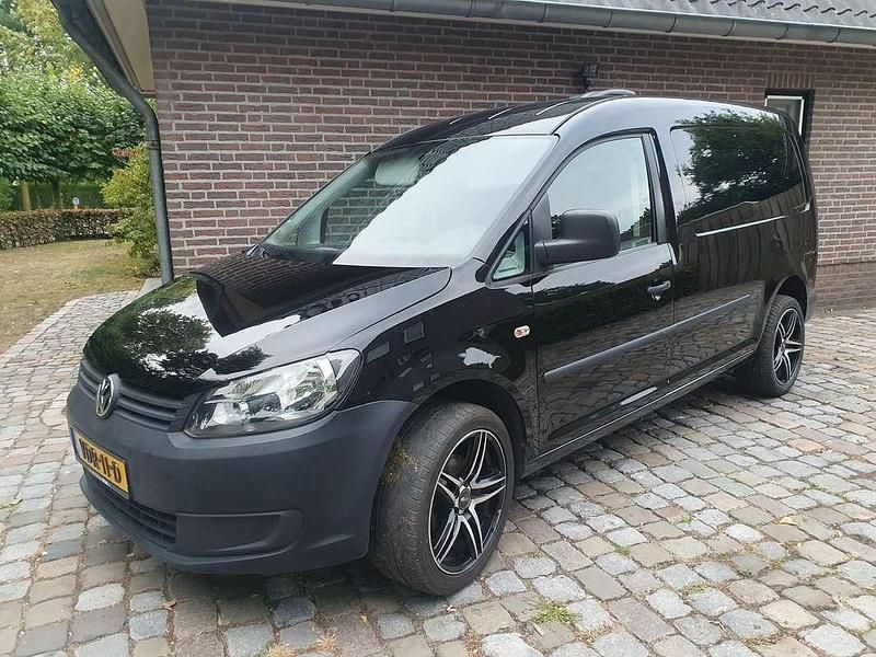 Zwart Gebruikt 2013 VW Caddy Maxi MPV | € 8.995 (Duur) - Afbeelding 1/4