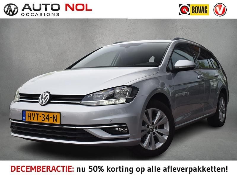 Grijs (metallic) Gebruikt 2020 VW Golf VII Comfortline Stationwagen | € 14.950 (Super prijs) - Afbeelding 1/4