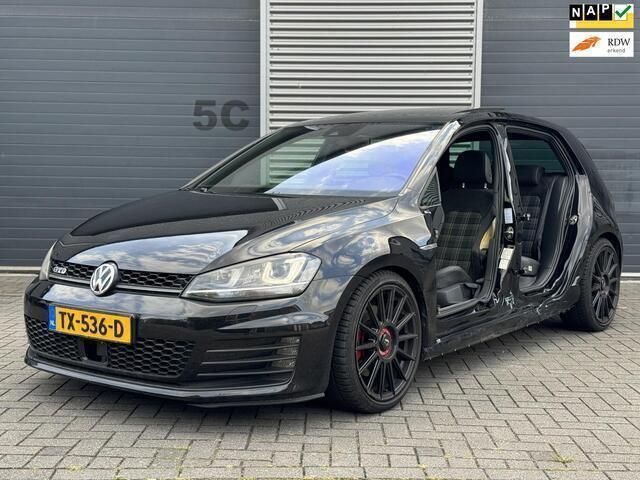 Zwart Gebruikt 2014 VW Golf VII GTD Hatchback | € 8.450 (Super prijs) - Afbeelding 1/4