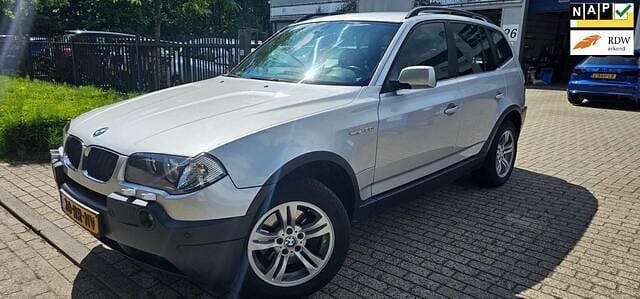 Grijs Gebruikt 2005 BMW X3 Executive SUV | € 4.750 (Goede deal) - Afbeelding 1/4