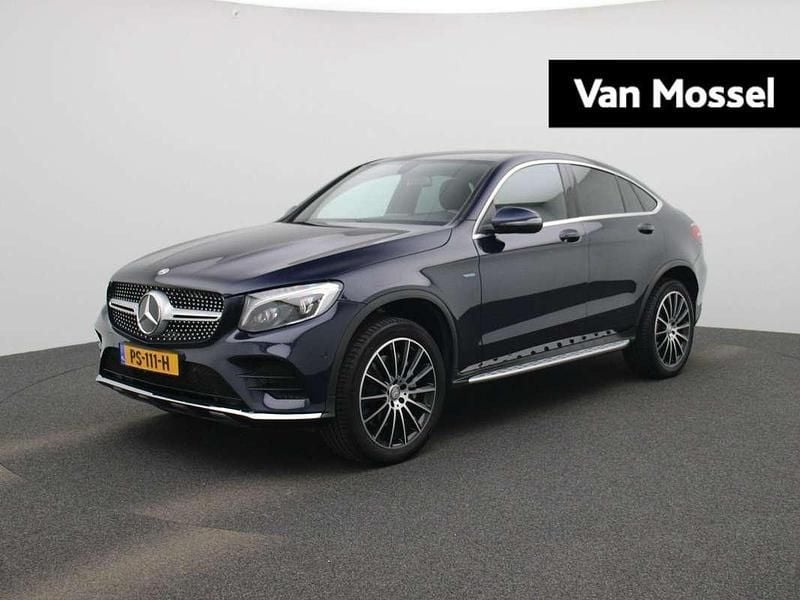 Blauw, metallic lak Gebruikt 2017 Mercedes GLC350 Business Coupé | € 35.940 (Goede deal) - Afbeelding 1/4