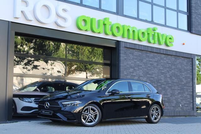 Zwart Gebruikt 2024 Mercedes A200 AMG line Hatchback | € 35.750 (Eerlijke prijs) - Afbeelding 1/4