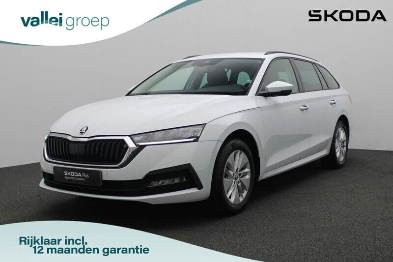 Wit Gebruikt 2024 Skoda Octavia Business Line Stationwagen | € 27.900 (Goede deal) - Afbeelding 1/4