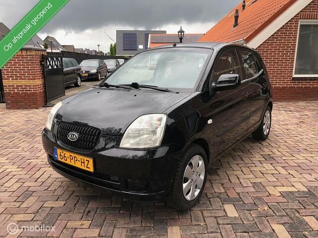 Zwart Gebruikt 2004 Kia Picanto EX Hatchback | € 999 (Iets duurder) - Afbeelding 1/4