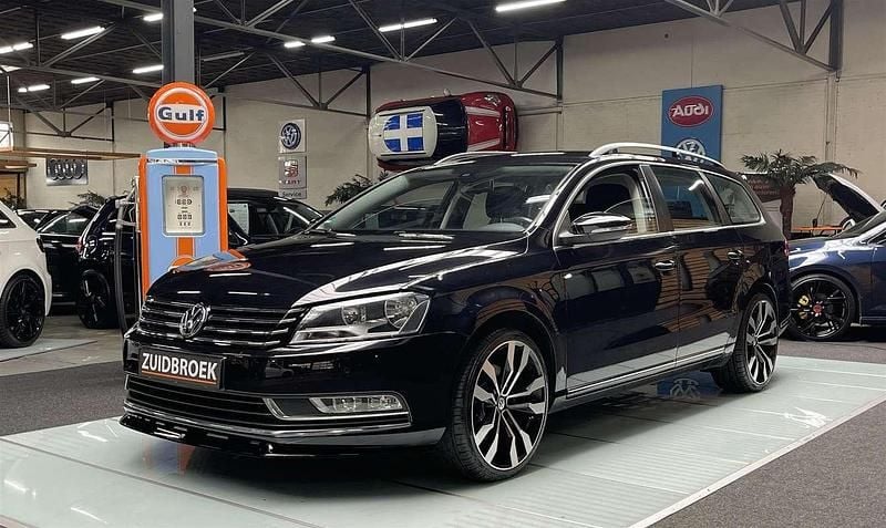Zwart Gebruikt 2012 VW Passat Stationwagen | € 9.999 (Duur) - Afbeelding 1/4