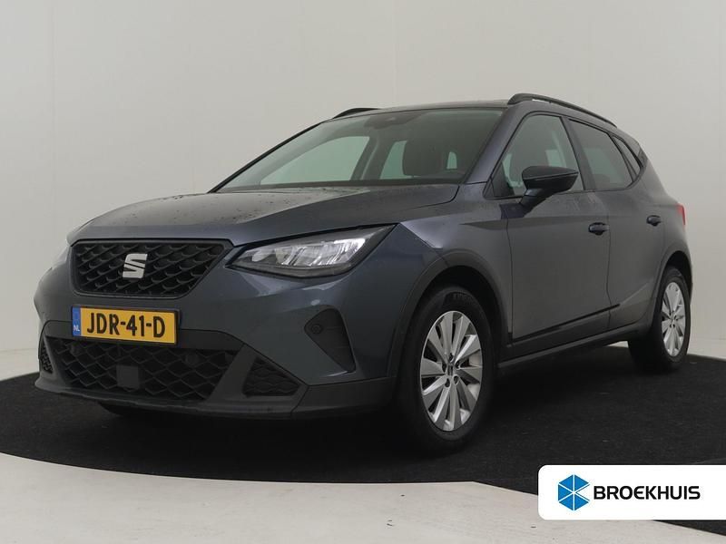 Grijs Occasion 2023 Seat Arona Business SUV | € 19.395 (Eerlijke prijs) - Afbeelding 1/4