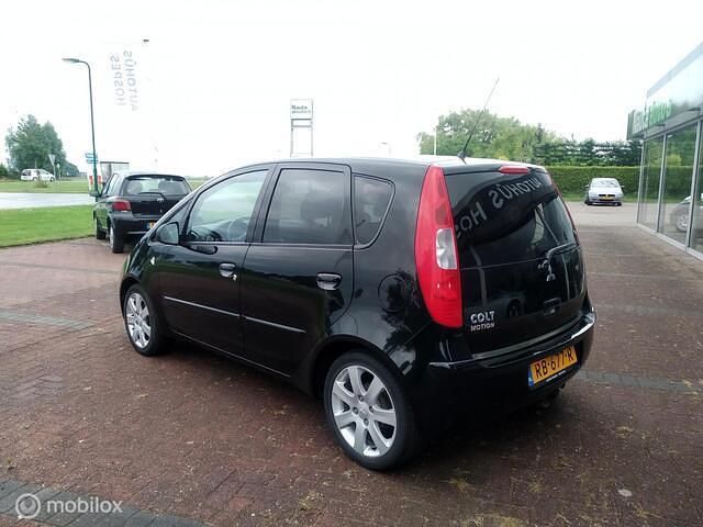 Occasion Mitsubishi Colt Invite 95 PK (69 kW) 2006 Zwart Hatchback