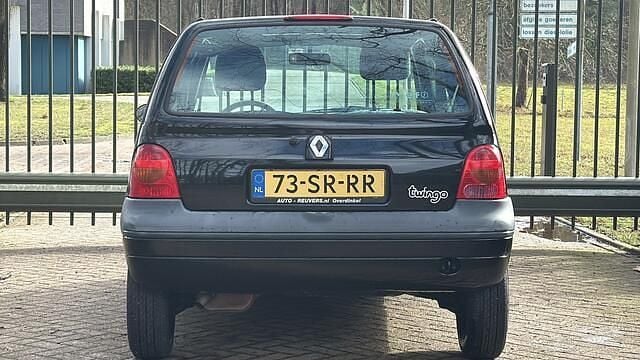 Occasion Renault Twingo 75 PK (55 kW) 2006 Zwart Hatchback