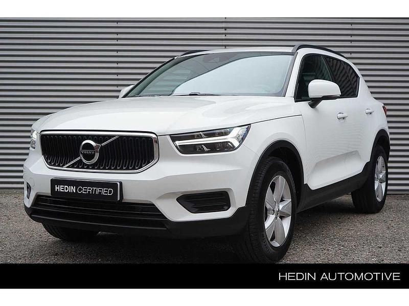 Wit Gebruikt 2018 Volvo XC40 Momentum SUV | € 27.995 (Eerlijke prijs) - Afbeelding 1/4