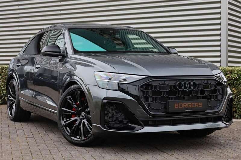 Grijs Nieuw 2025 Audi Q8 S-Line SUV | € 129.950 (Iets duurder) - Afbeelding 1/4