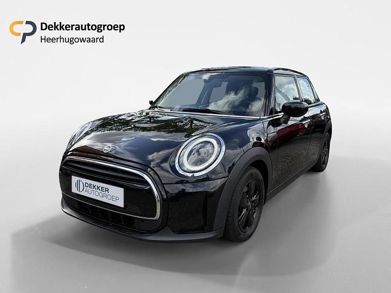 Occasion Mini ONE Essential 102 PK (75 kW) 2021 Zwart Hatchback