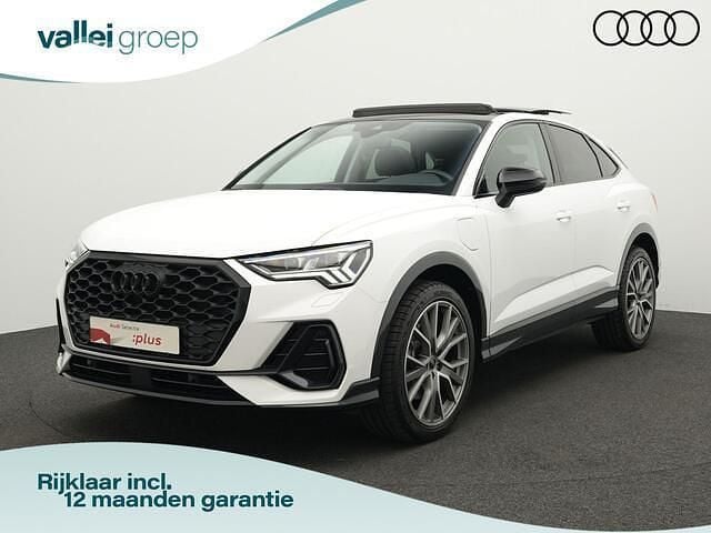 Wit Gebruikt 2022 Audi Q3 Sportback S-Line SUV | € 45.900 (Iets duurder) - Afbeelding 1/4