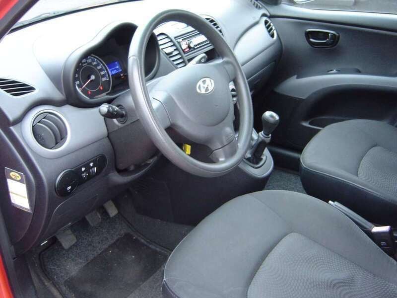 Occasion Hyundai i10 69 PK (50 kW) 2012 Rood Hatchback