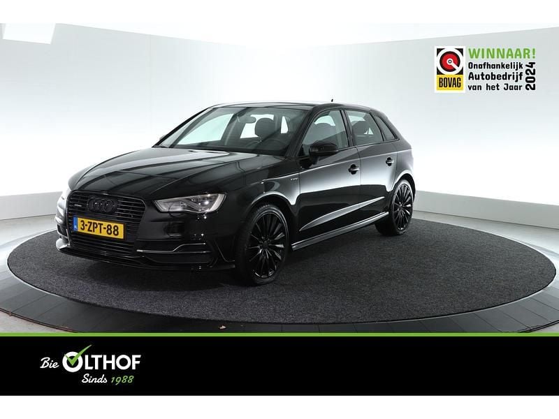 Zwart Gebruikt 2015 Audi A3 Ambition Hatchback | € 13.500 (Eerlijke prijs) - Afbeelding 1/4