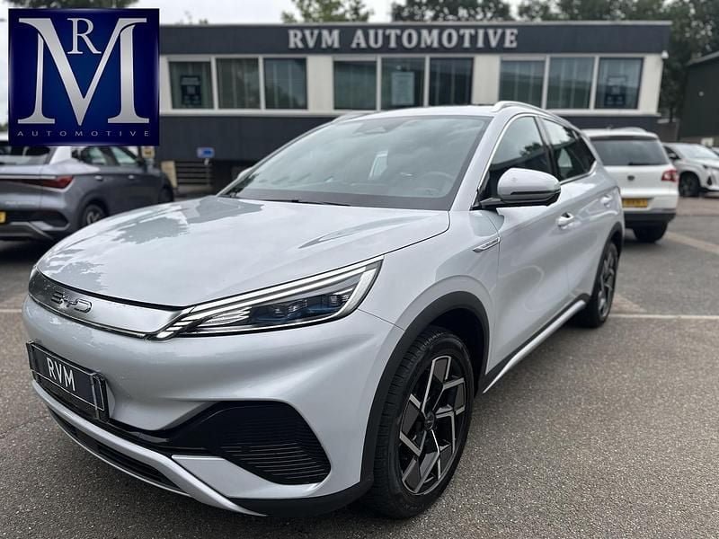 Wit Gebruikt 2023 BYD Atto 3 Design SUV | € 27.899 (Eerlijke prijs) - Afbeelding 1/4