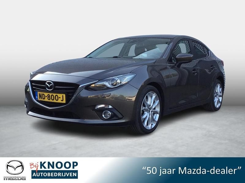 Bruin Gebruikt 2017 Mazda 3 Sedan | € 15.395 (Goede deal) - Afbeelding 1/4