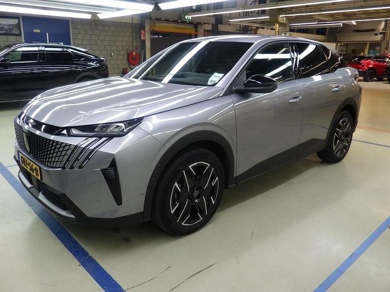 Grijs Gebruikt 2024 Peugeot 3008 Allure SUV | € 34.395 (Iets duurder) - Afbeelding 1/4