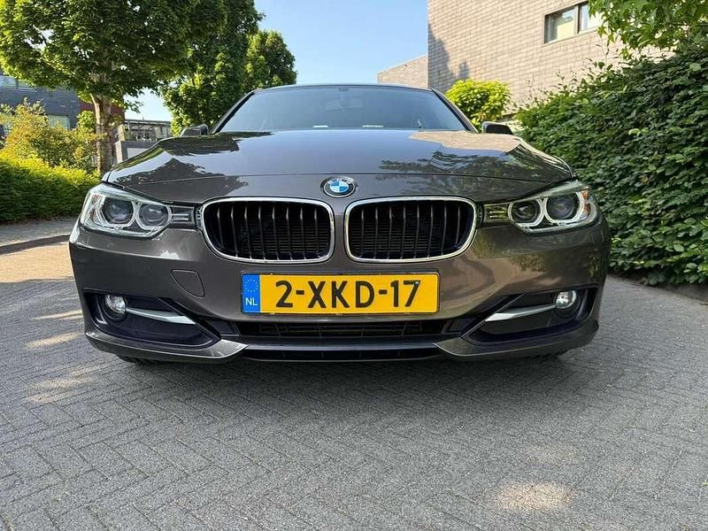 Occasion BMW 320 Efficient Dynamics 184 PK (135 kW) 2014