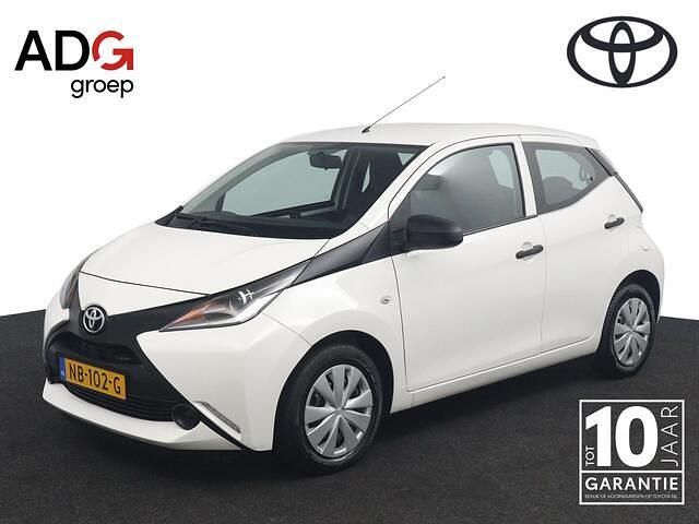 Wit Gebruikt 2016 Toyota Aygo Hatchback | € 6.750 (Iets duurder) - Afbeelding 1/4