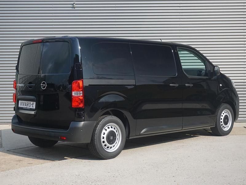 Nieuw Opel Vivaro-e Combi Comfort 100 kW (136 PK) 2025 Diamond black (donker zwart) Van