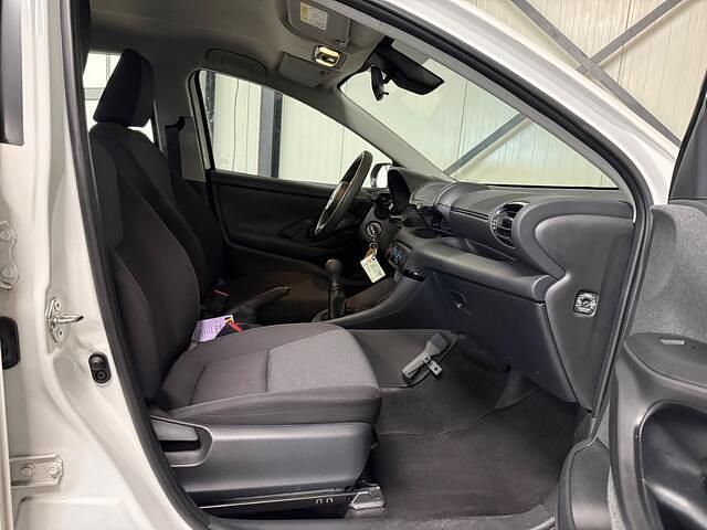 Occasion Toyota Yaris Comfort 72 PK (52 kW) 2022 Wit Hatchback