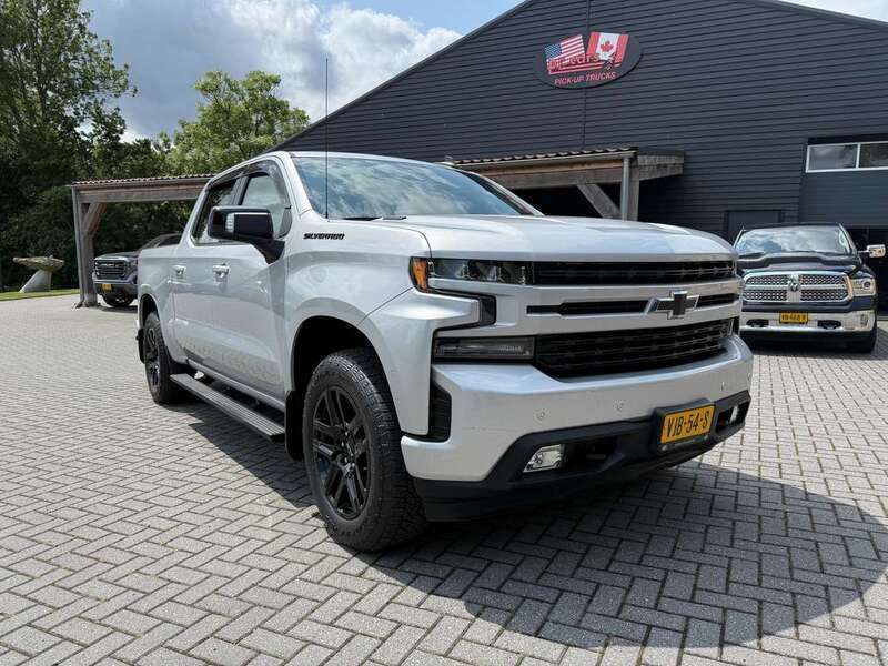 Grijs Gebruikt 2021 Chevrolet Silverado Pickup | € 42.500 - Afbeelding 1/4