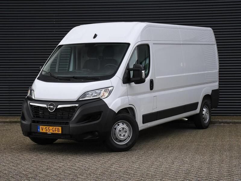 Wit Nieuw 2024 Opel Movano Van | € 29.995 - Afbeelding 1/3