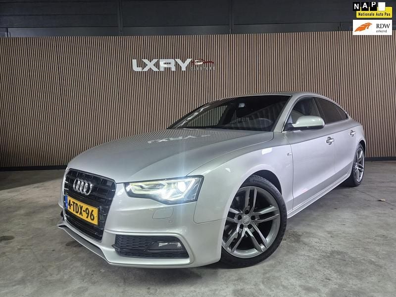 Grijs Gebruikt 2014 Audi A5 Proline Coupé | € 14.450 (Eerlijke prijs) - Afbeelding 1/4